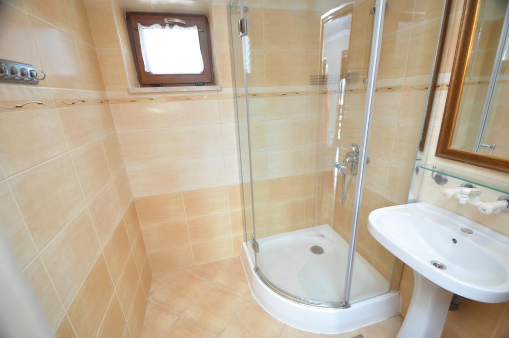 Pensjonat Relax Mikołajki Kamer foto